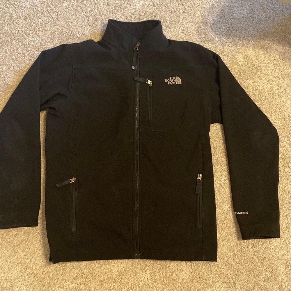 The North Face Boys XL black water resistant jacket